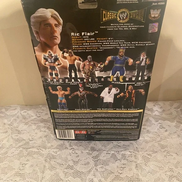 WWE Classic Superstars Ric Flair New Jakks 2005 Series 9 Blue Robe - Picture 7 of 11